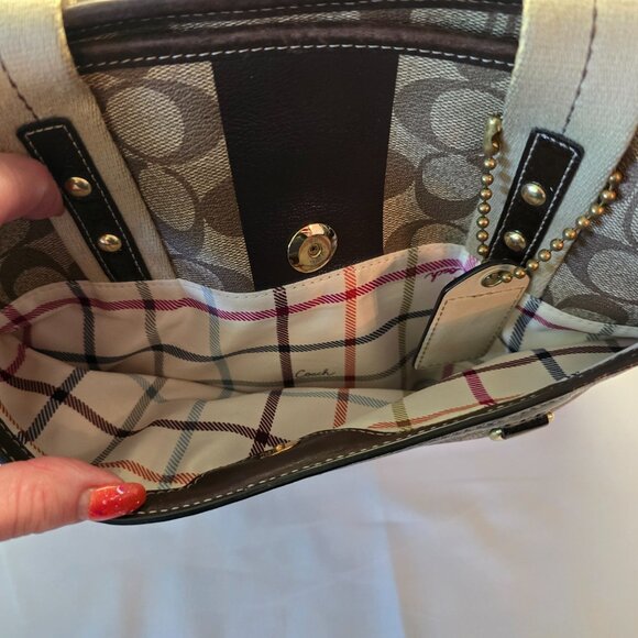 Coach Heritage Signature Stripe Tan/Brown/Red Bucket Bag - Picture 4 of 13